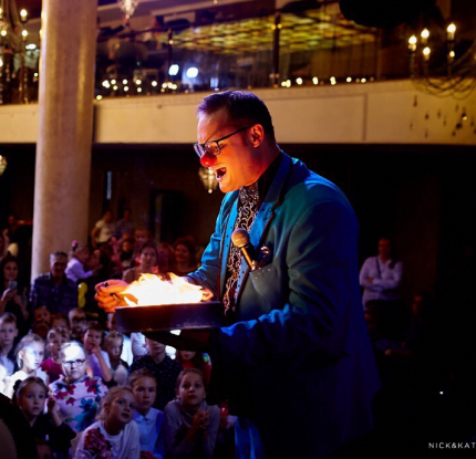 wladimir magic with a burning book